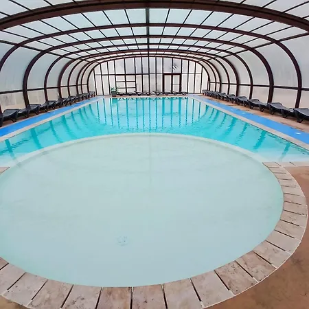 Maison De Vacances, Piscine Et Jardin - A 5 Min En Voiture *