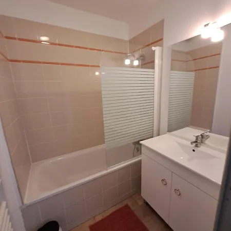 Maison De Vacances, Piscine Et Jardin - A 5 Min En Voiture